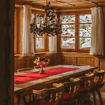 Hotel Post Arlberg 5*