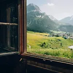 Post Arlberg Lech