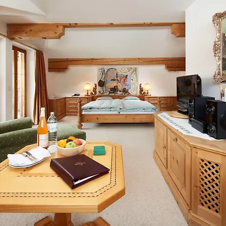 Hotel Post Arlberg