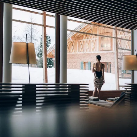 Post Arlberg Hotel