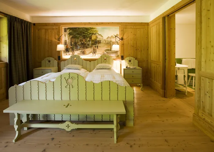 Hotel Post Arlberg 5*