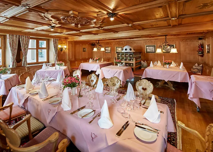 Hotel Post Arlberg 5*